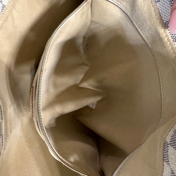 Louis Vuitton Damier Azur Bag - Picture 8 of 16